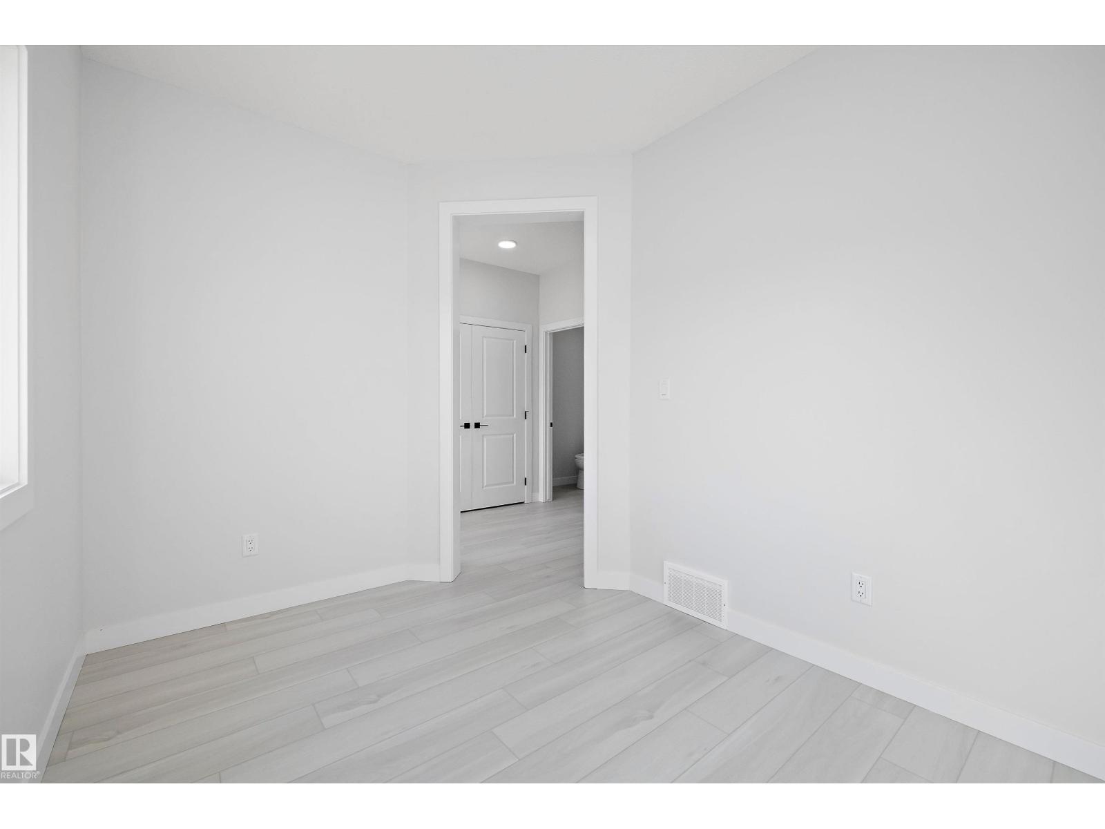 2107 Crossbill Ln Nw, Edmonton, Alberta  T5S 0T9 - Photo 20 - E4460229