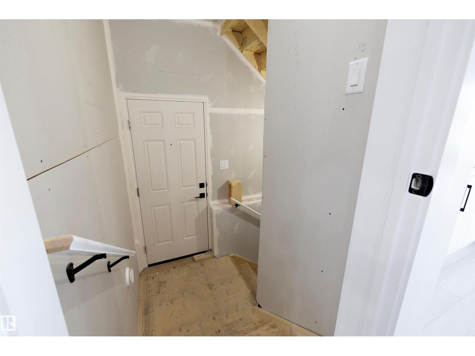 2107 Crossbill Ln Nw, Edmonton, Alberta  T5S 0T9 - Photo 38 - E4460229