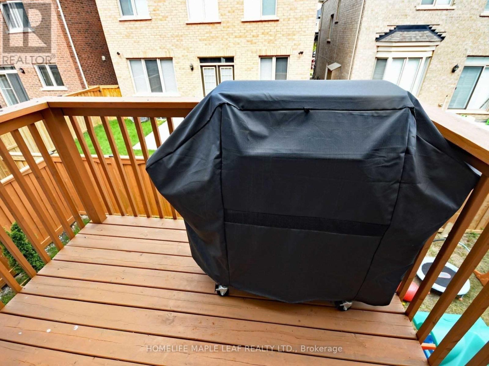 76 Rockman Crescent, Brampton, Ontario  L7A 3Z9 - Photo 15 - W12437363