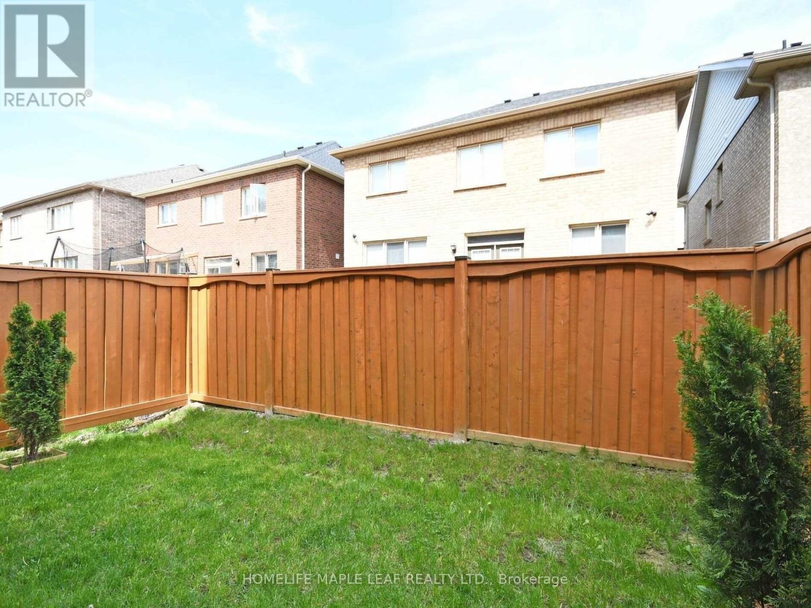 76 Rockman Crescent, Brampton, Ontario  L7A 3Z9 - Photo 31 - W12437363
