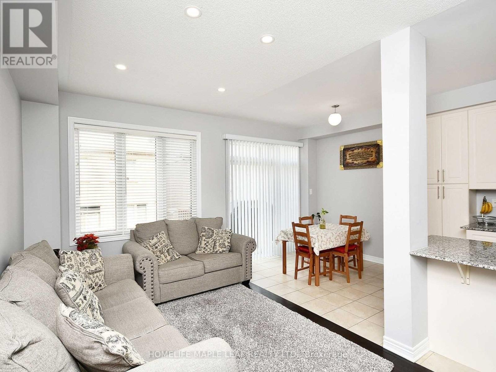 76 Rockman Crescent, Brampton, Ontario  L7A 3Z9 - Photo 8 - W12437363