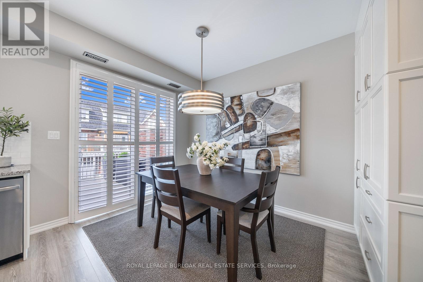 8 - 2362 New Street, Burlington, Ontario  L7R 4P8 - Photo 16 - W12437365