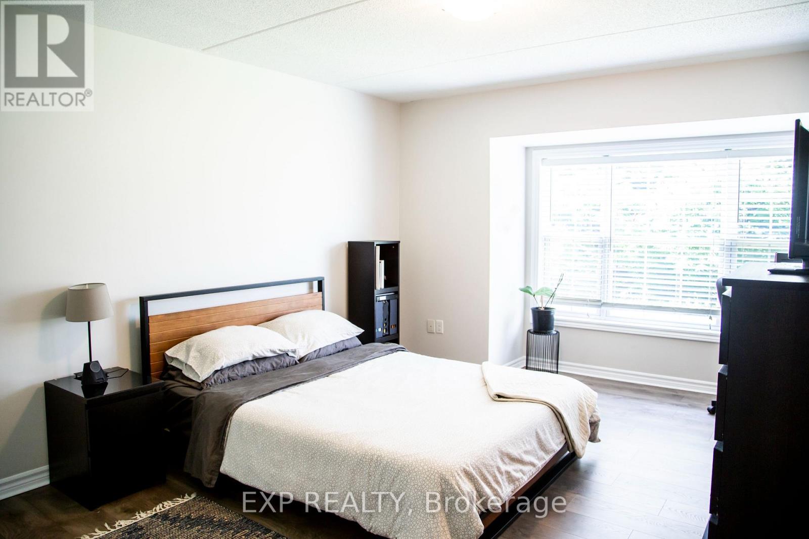 101 - 1380 Main Street E, Milton, Ontario  L9T 7S4 - Photo 8 - W12437385