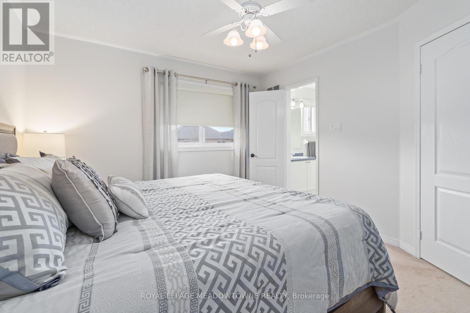 16 Chester Crescent, Halton Hills (Georgetown), Ontario  L7G 5W4 - Photo 27 - W12437388
