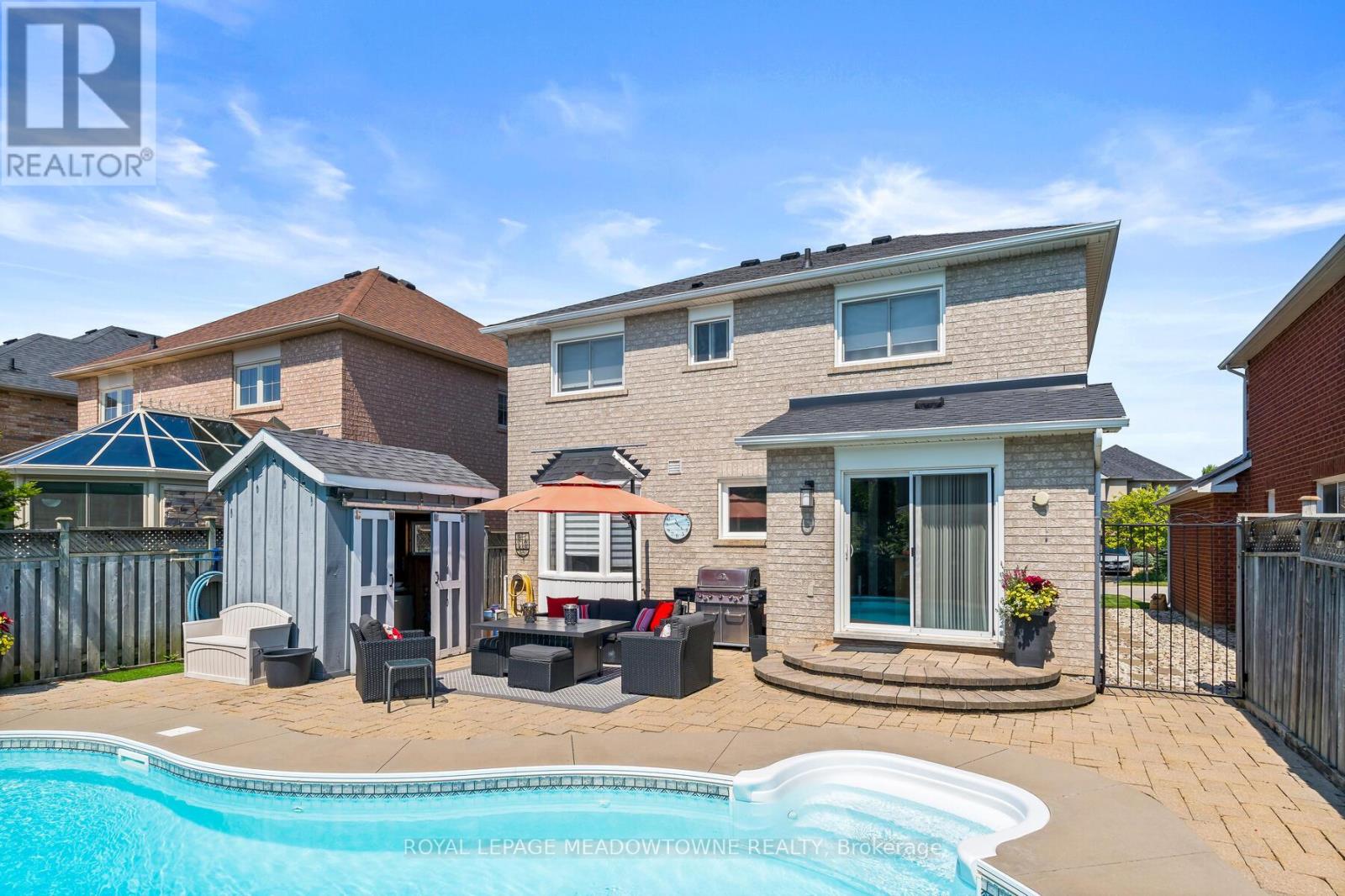 16 Chester Crescent, Halton Hills (Georgetown), Ontario  L7G 5W4 - Photo 40 - W12437388