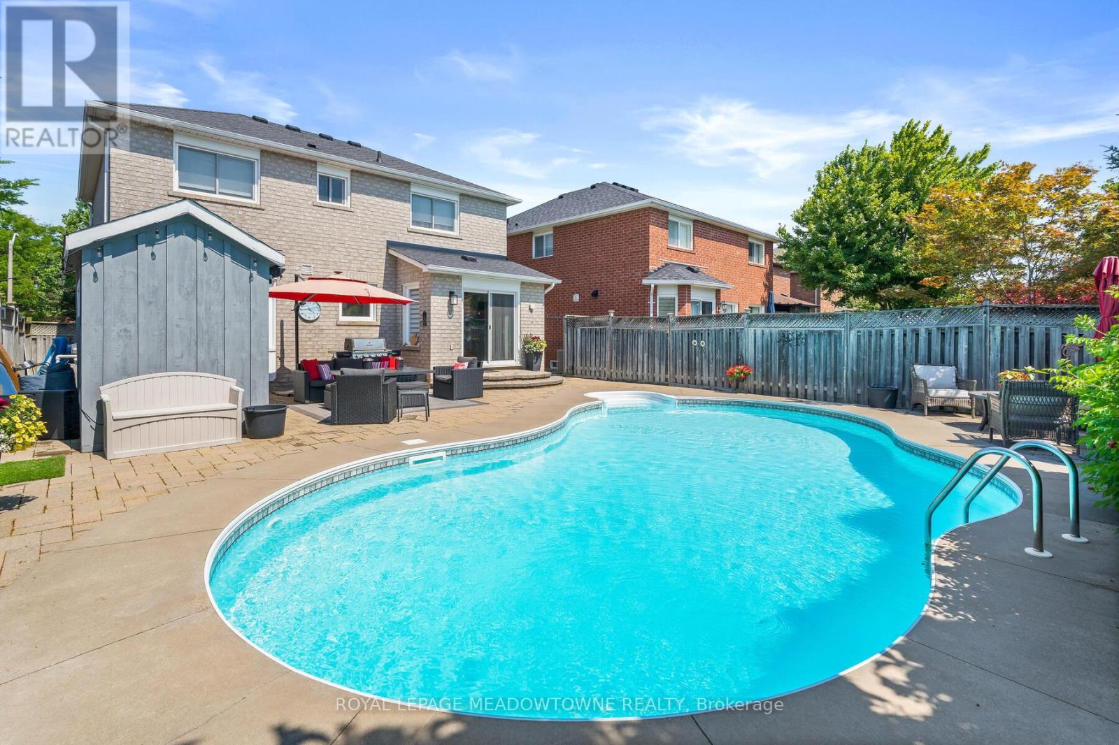 16 Chester Crescent, Halton Hills (Georgetown), Ontario  L7G 5W4 - Photo 41 - W12437388