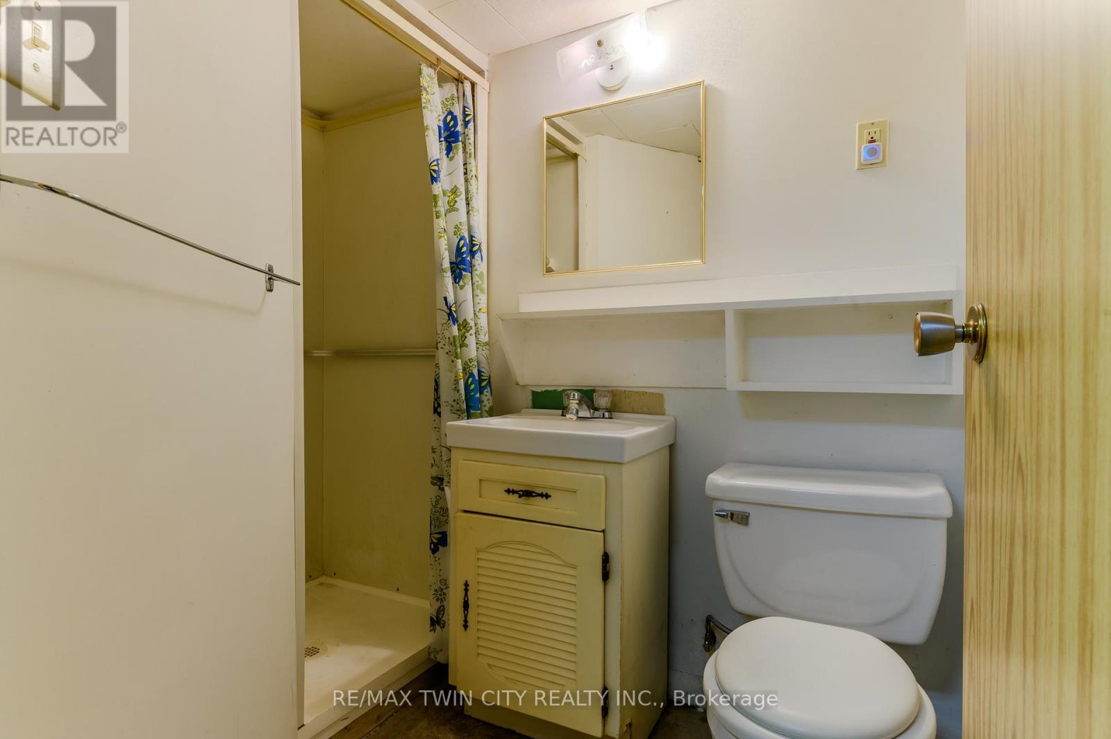 7 Cherry Road, Hamilton, Ontario  L8K 3V7 - Photo 27 - X12437111