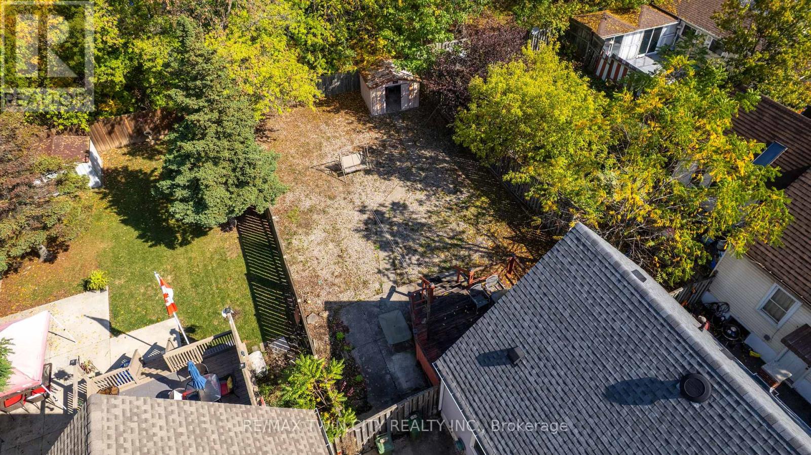 7 Cherry Road, Hamilton, Ontario  L8K 3V7 - Photo 35 - X12437111