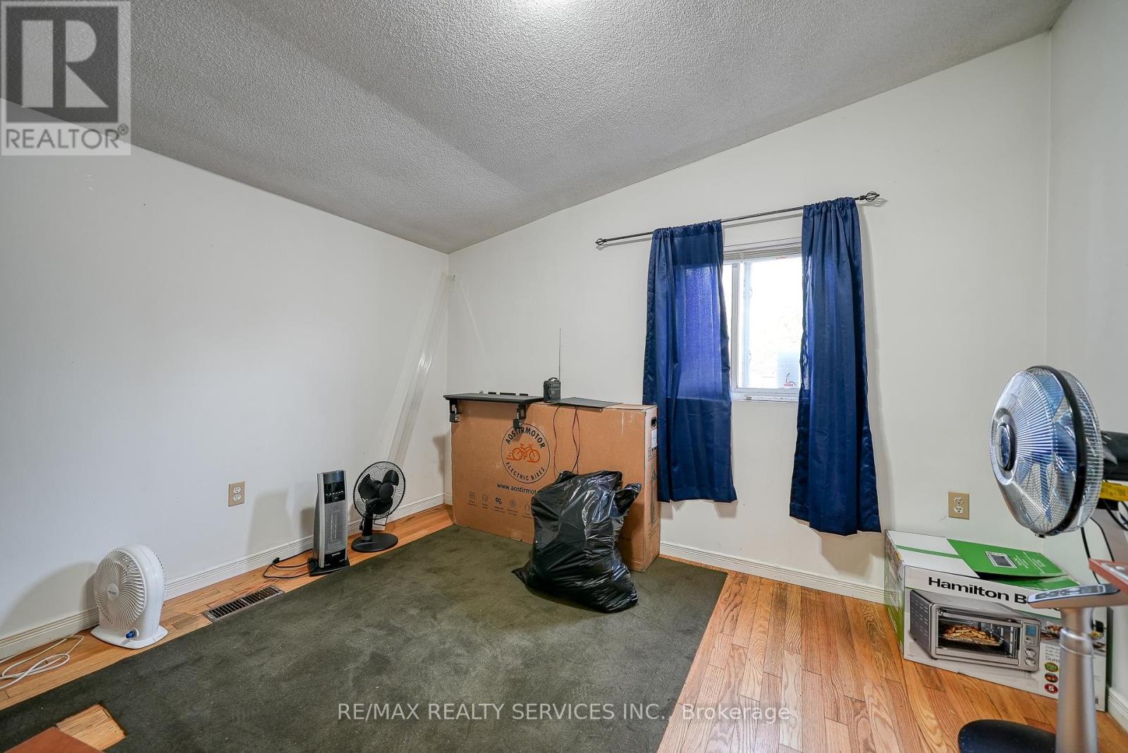 24 Norlan Avenue, London East, Ontario  N5W 5P1 - Photo 21 - X12437134