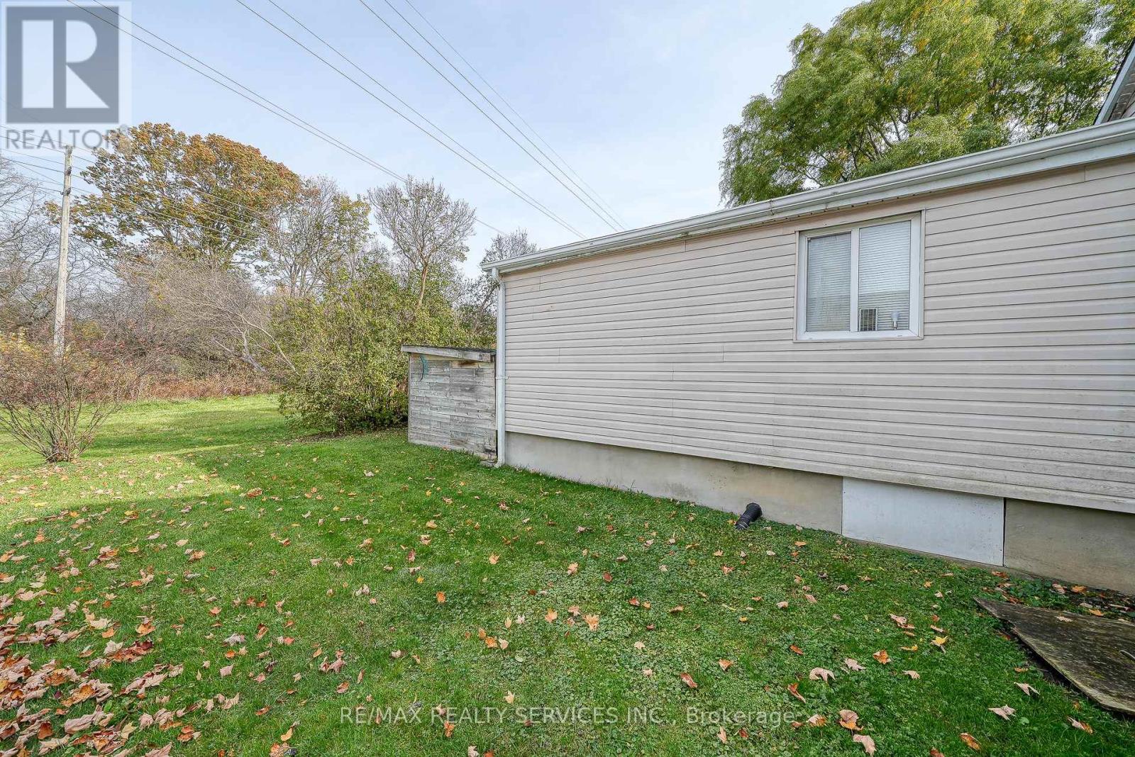 24 Norlan Avenue, London East, Ontario  N5W 5P1 - Photo 28 - X12437134