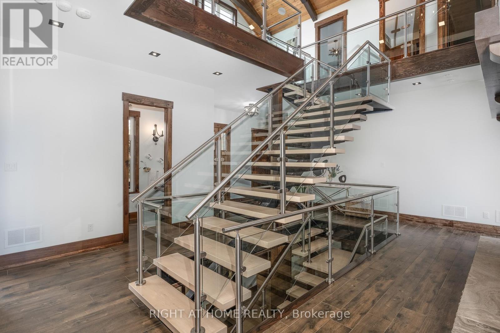 163 West Ridge Drive, Blue Mountains, Ontario  N0H 2P0 - Photo 21 - X12437194