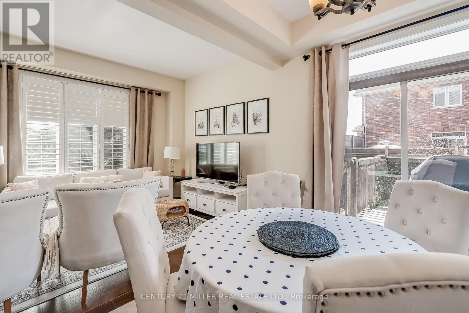 19 - 45 Seabreeze Crescent, Hamilton (Stoney Creek), Ontario  L8E 5C8 - Photo 10 - X12437215
