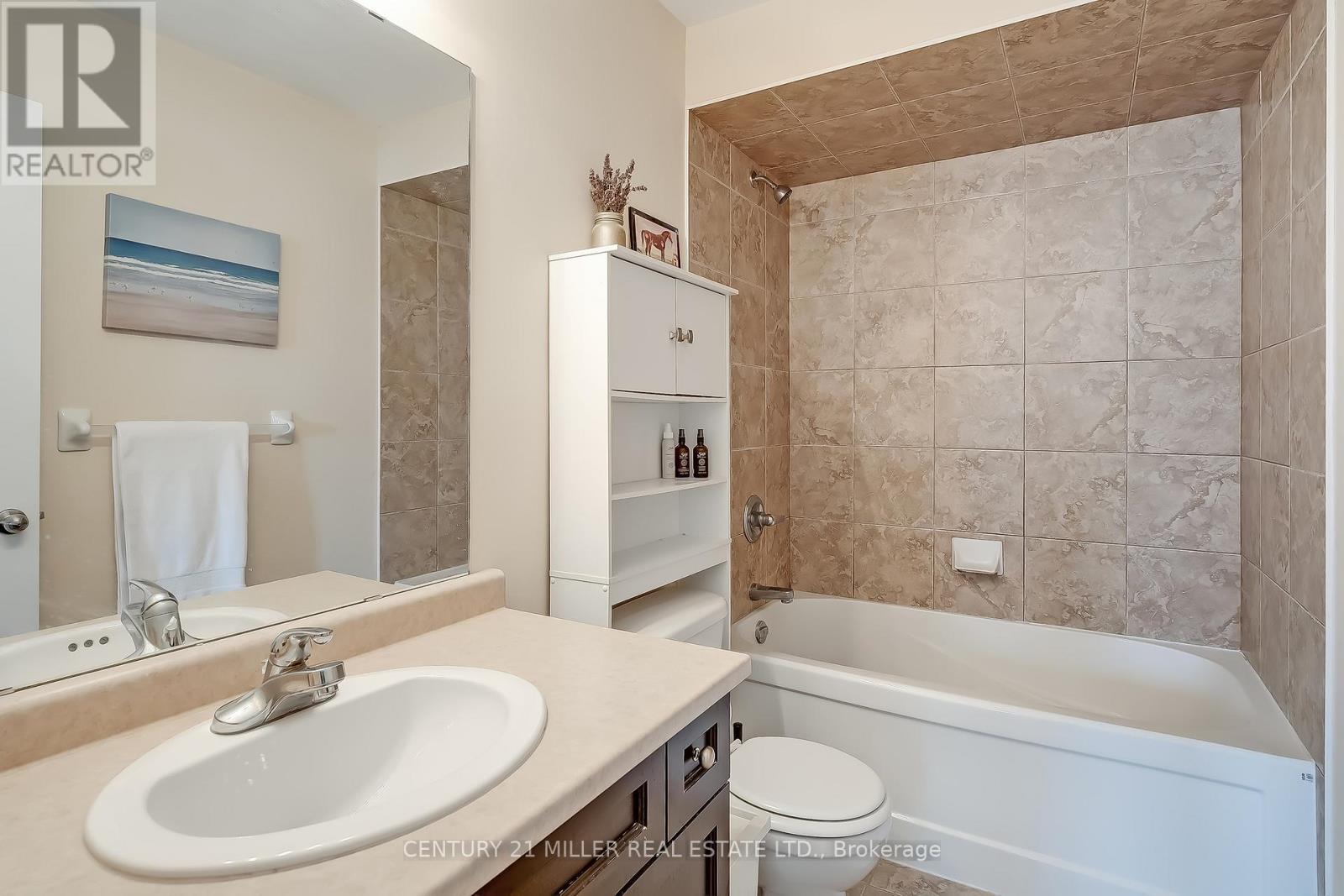 19 - 45 Seabreeze Crescent, Hamilton (Stoney Creek), Ontario  L8E 5C8 - Photo 15 - X12437215