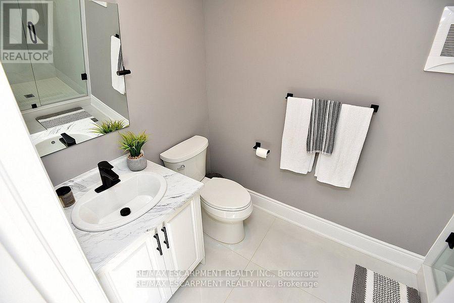 796 Highway 6, Haldimand, Ontario  N3W 1M8 - Photo 43 - X12437250