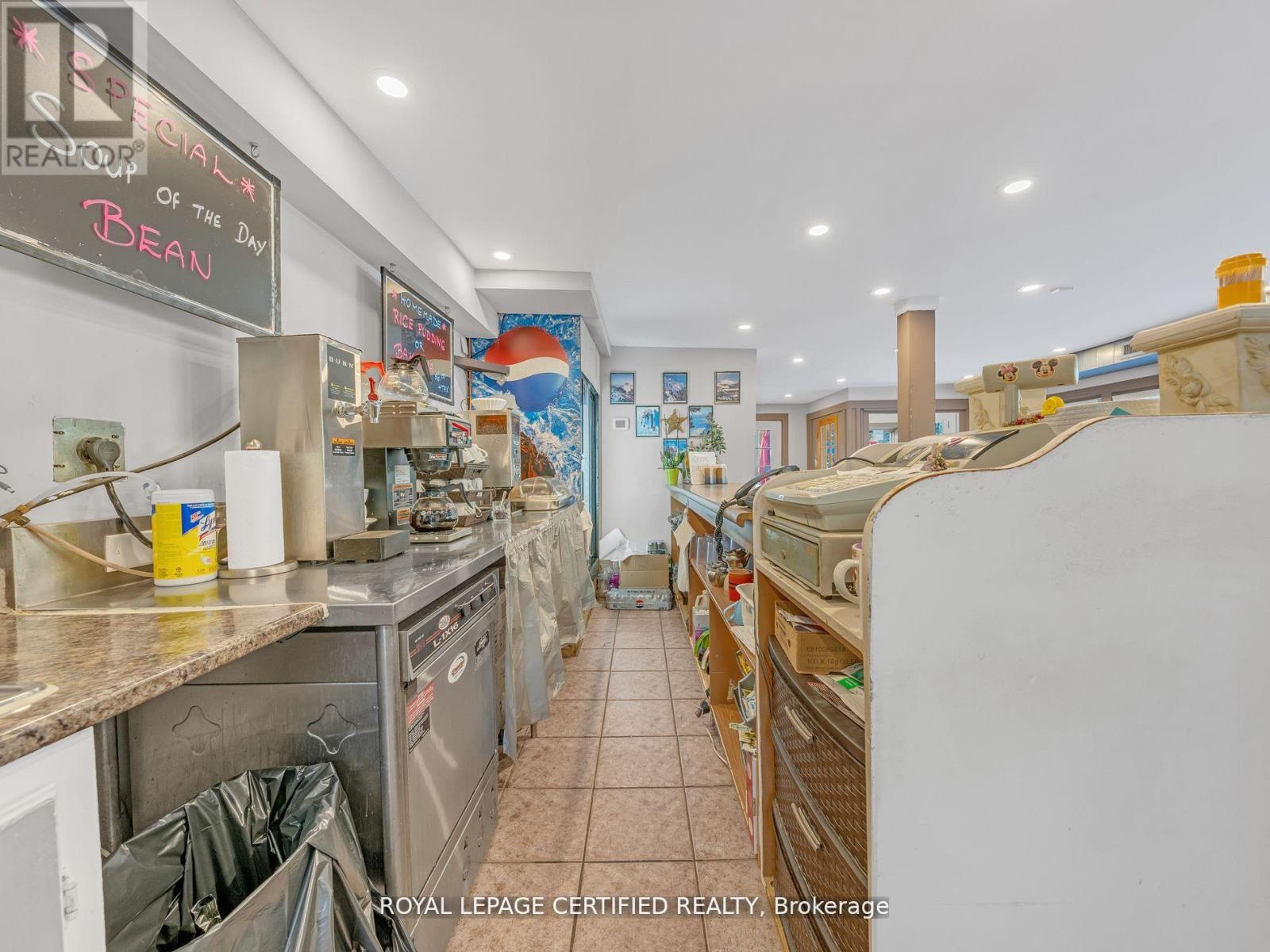 6500 Main Street, Lakeshore, Ontario  N0P 1J0 - Photo 7 - X12437273