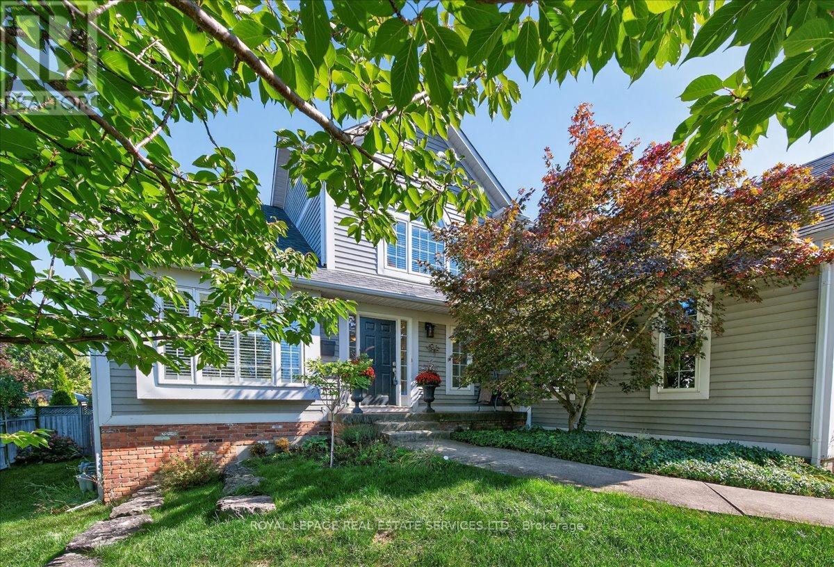 4021 Mountain Street, Lincoln (Beamsville), Ontario  L3J 0K9 - Photo 2 - X12437288