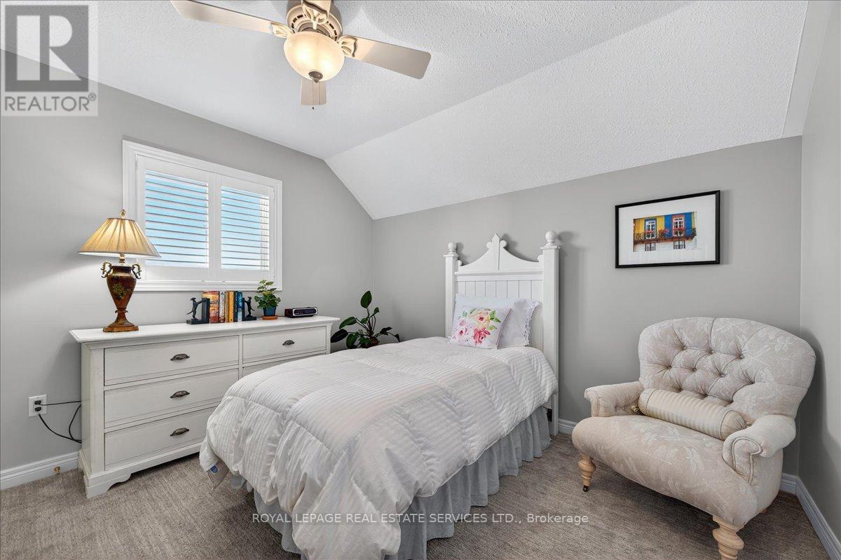 4021 Mountain Street, Lincoln (Beamsville), Ontario  L3J 0K9 - Photo 24 - X12437288