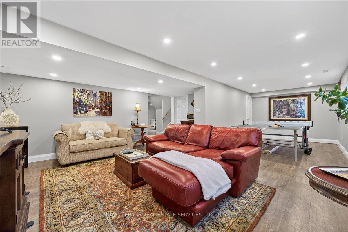 4021 Mountain Street, Lincoln (Beamsville), Ontario  L3J 0K9 - Photo 28 - X12437288