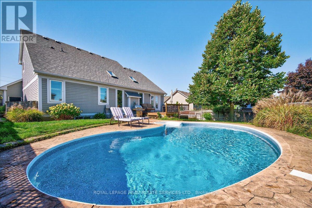 4021 Mountain Street, Lincoln (Beamsville), Ontario  L3J 0K9 - Photo 36 - X12437288