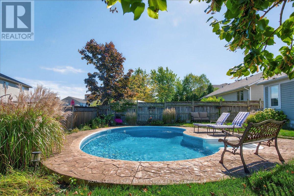 4021 Mountain Street, Lincoln (Beamsville), Ontario  L3J 0K9 - Photo 37 - X12437288