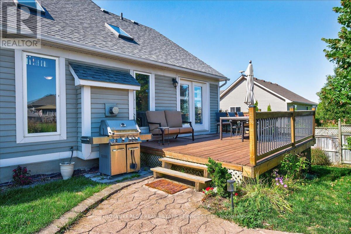 4021 Mountain Street, Lincoln (Beamsville), Ontario  L3J 0K9 - Photo 39 - X12437288