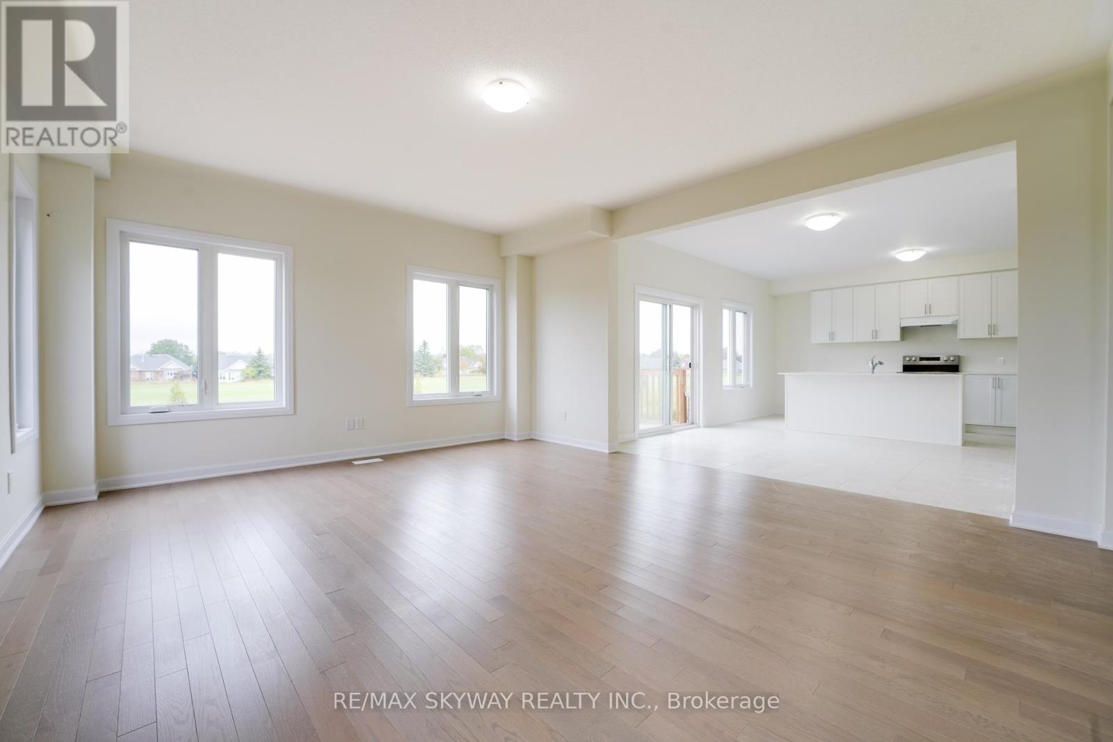 76 Golf Links Drive, Loyalist, Ontario  K0H 0B4 - Photo 14 - X12437293