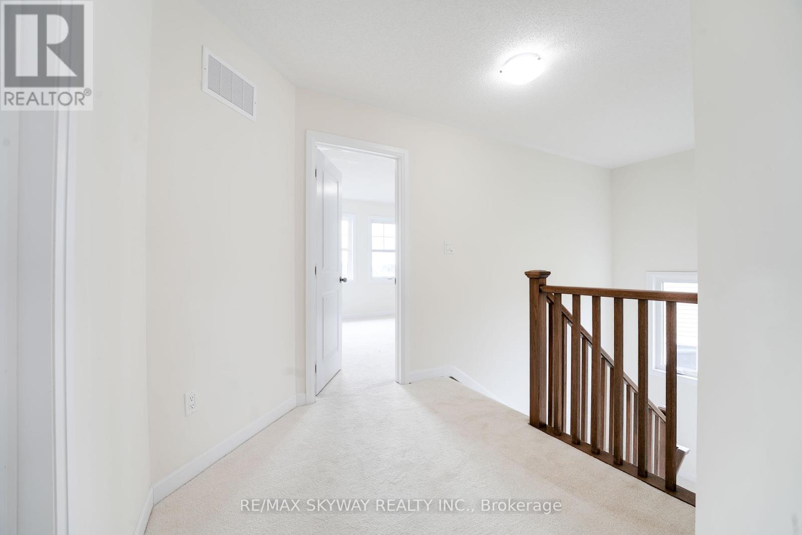 76 Golf Links Drive, Loyalist, Ontario  K0H 0B4 - Photo 18 - X12437293