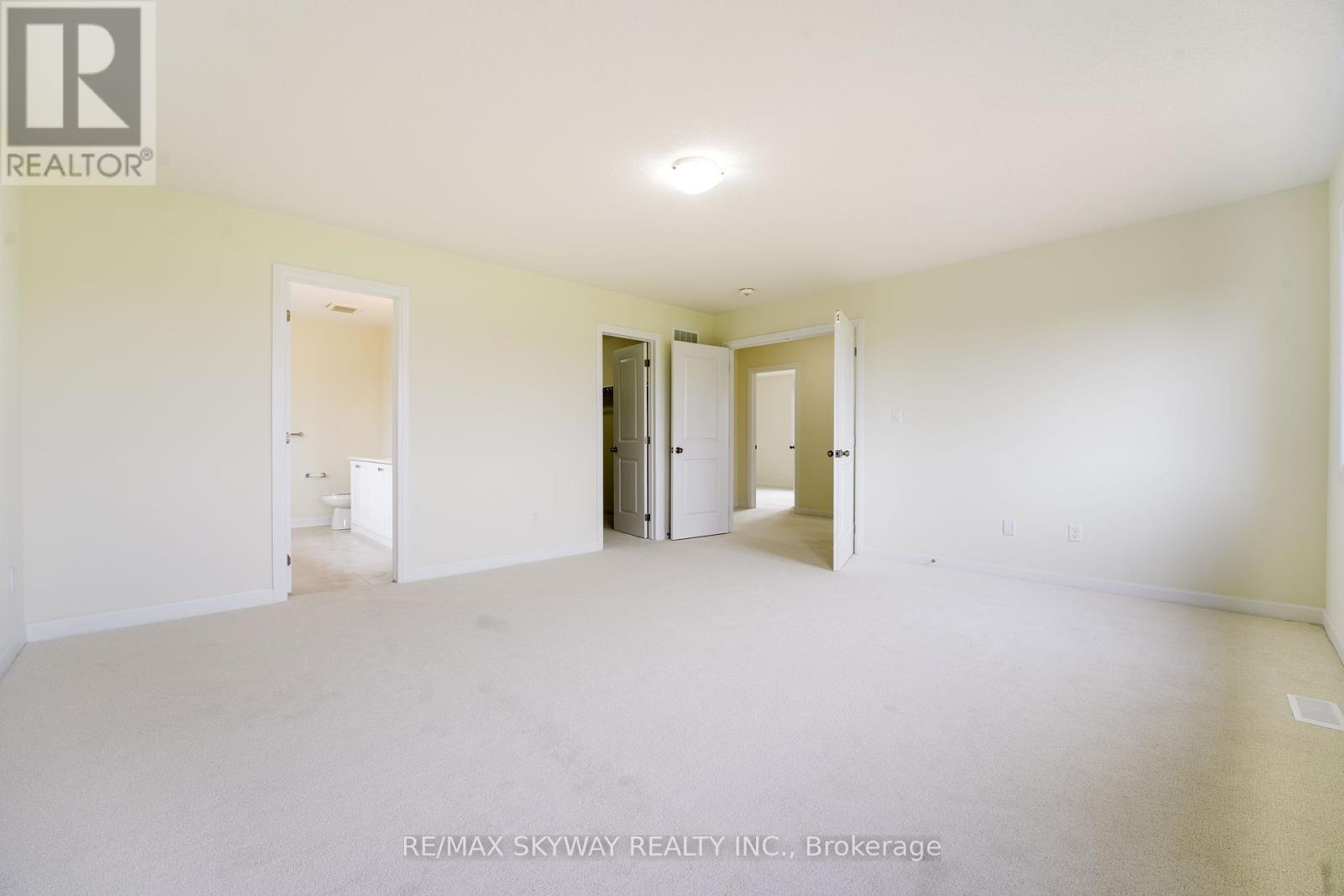 76 Golf Links Drive, Loyalist, Ontario  K0H 0B4 - Photo 19 - X12437293