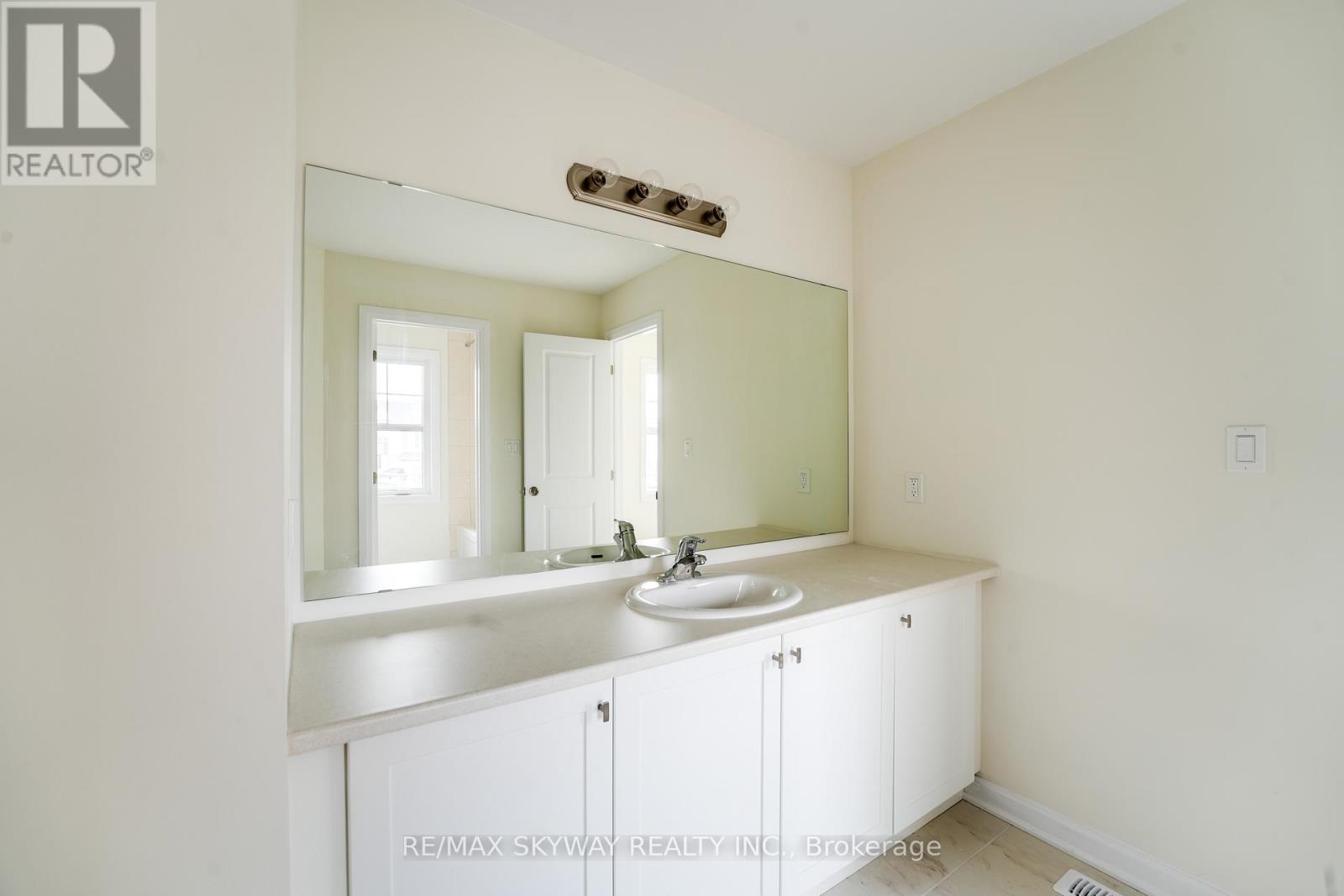 76 Golf Links Drive, Loyalist, Ontario  K0H 0B4 - Photo 22 - X12437293