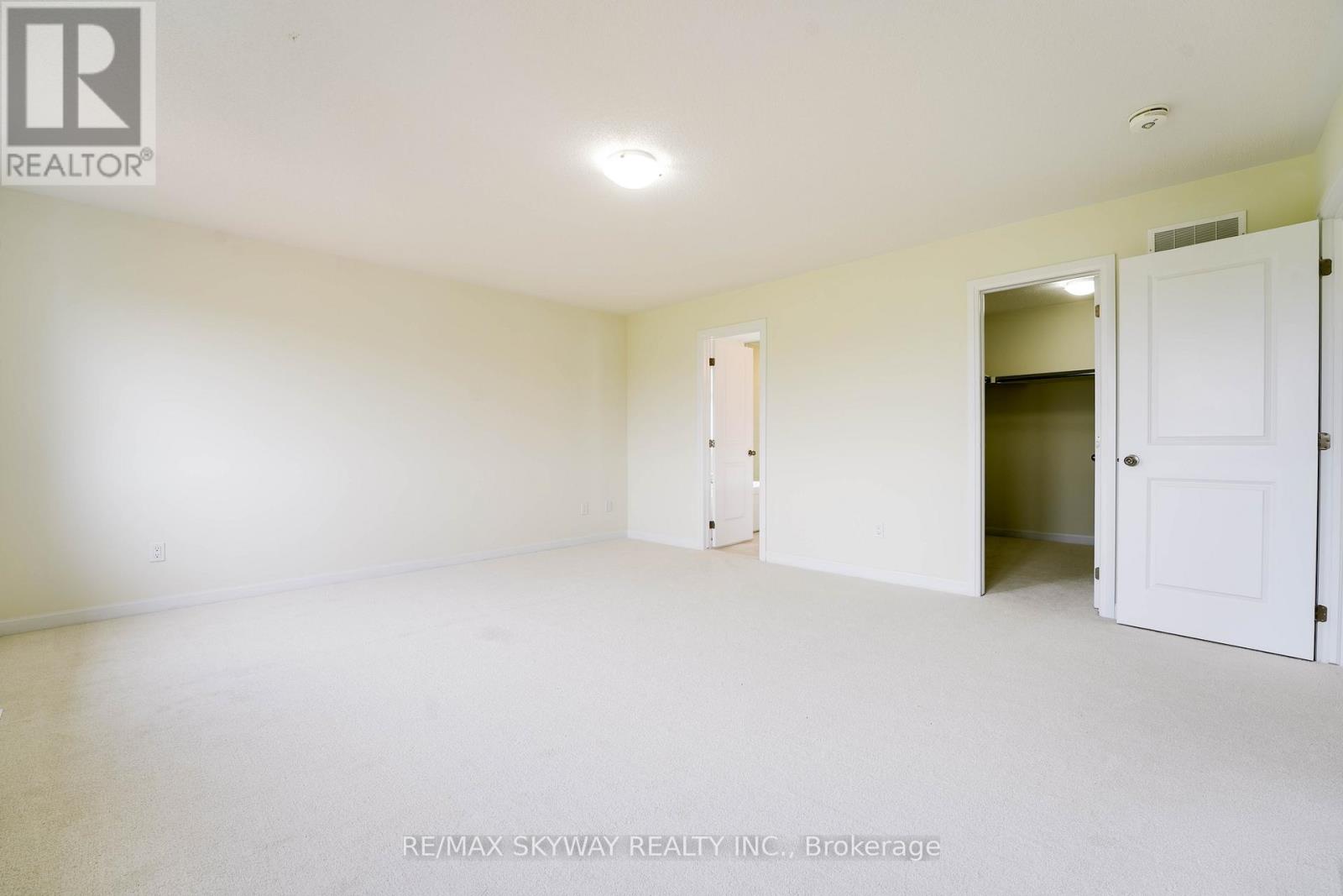 76 Golf Links Drive, Loyalist, Ontario  K0H 0B4 - Photo 39 - X12437293