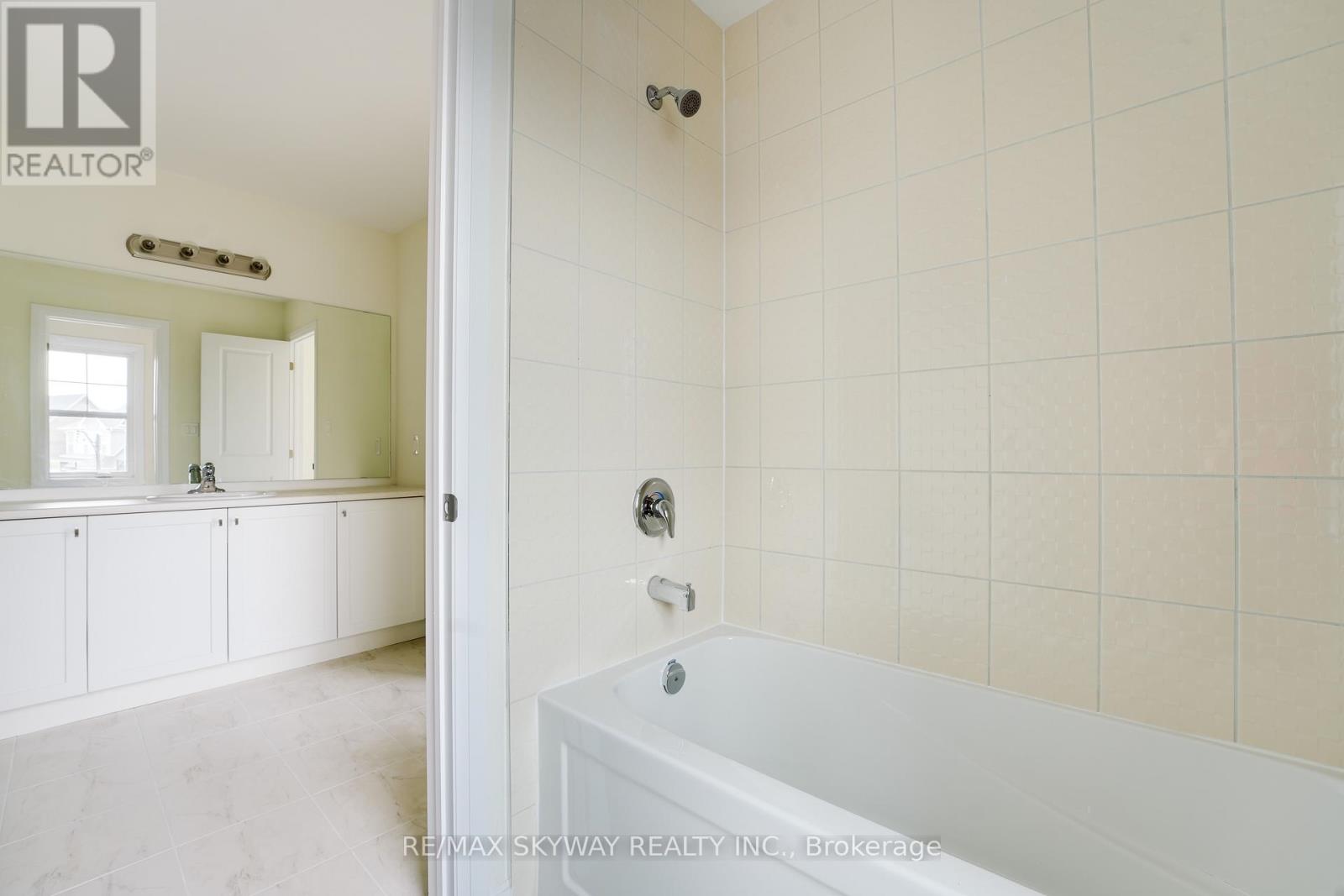 76 Golf Links Drive, Loyalist, Ontario  K0H 0B4 - Photo 42 - X12437293