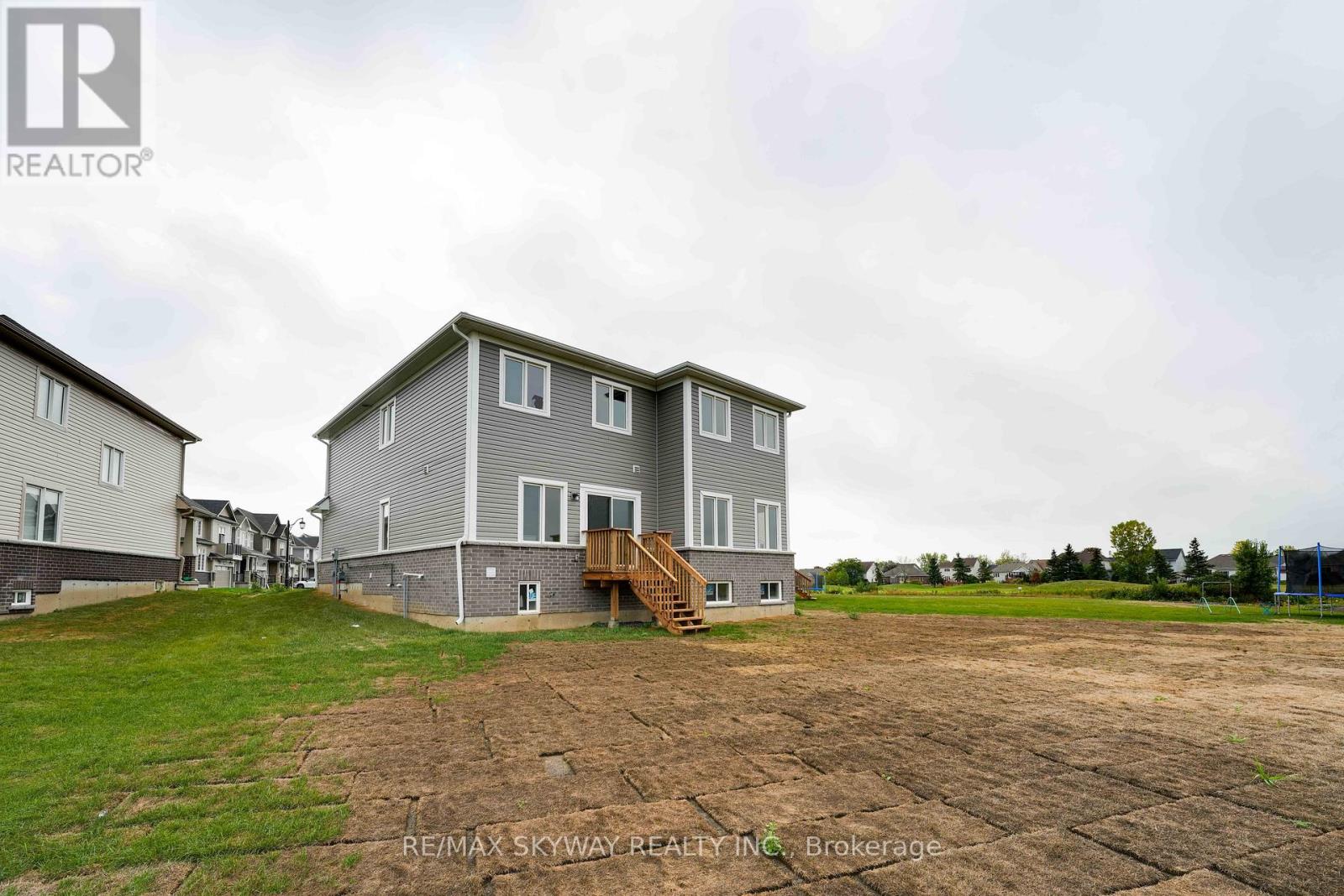 76 Golf Links Drive, Loyalist, Ontario  K0H 0B4 - Photo 48 - X12437293