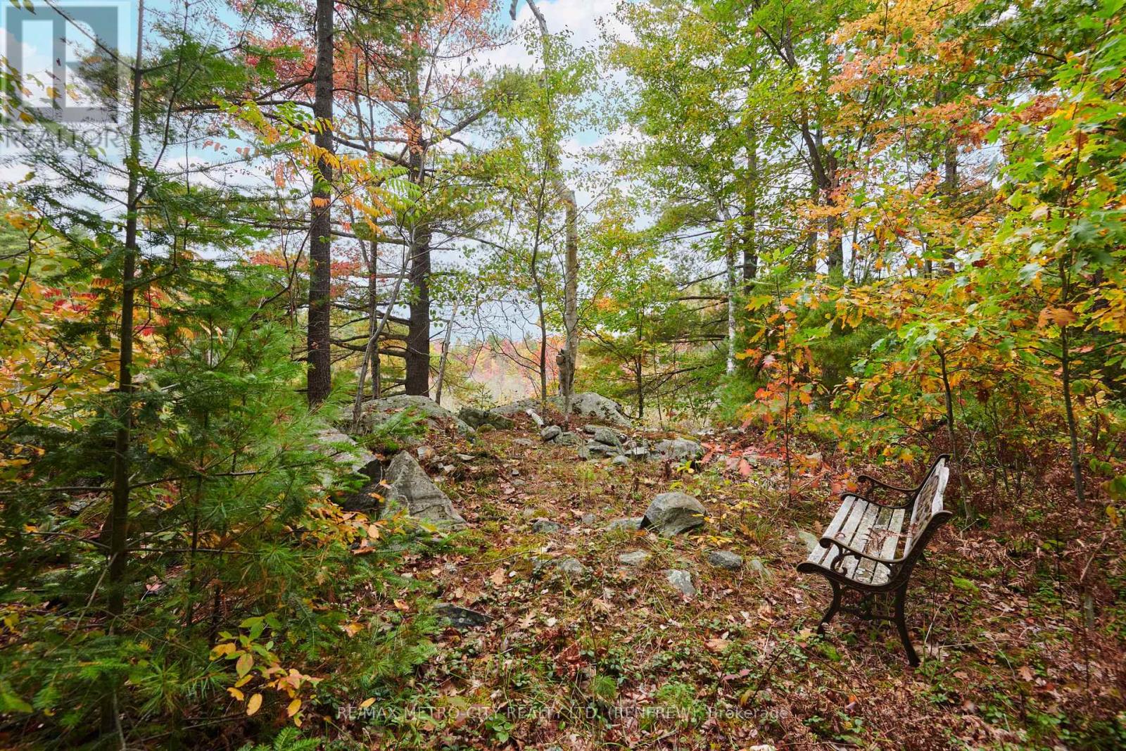 109 Scharf Lane, Greater Madawaska, Ontario  K0J 1H0 - Photo 34 - X12437537