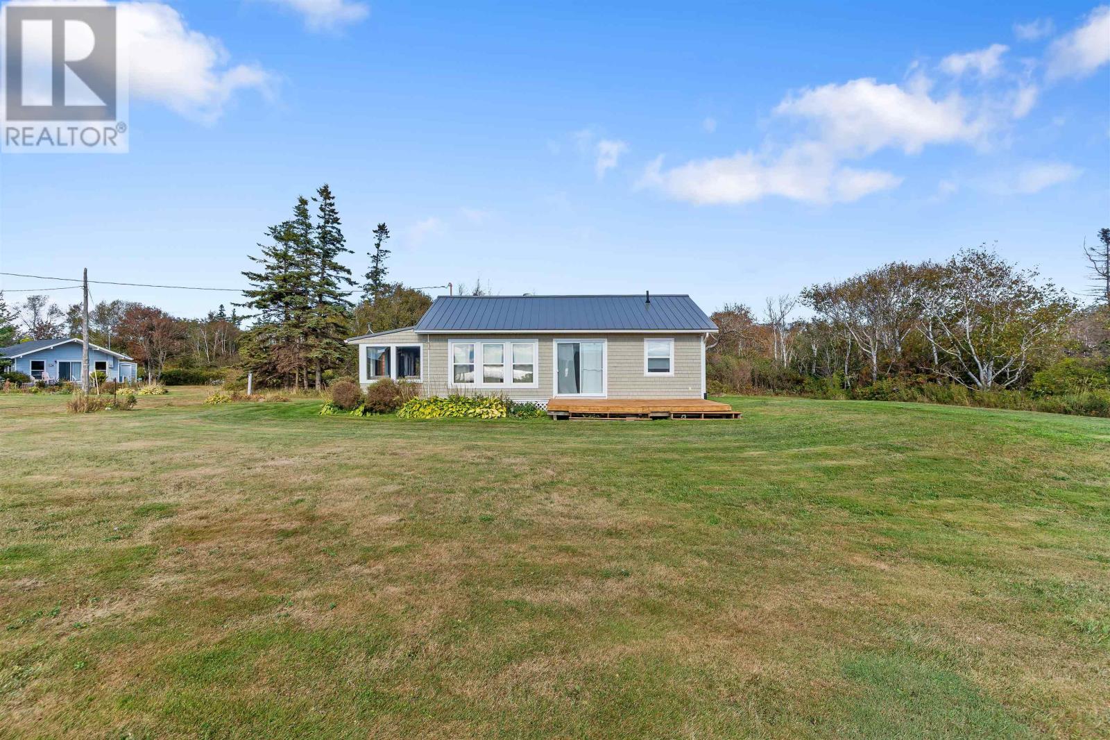 57 Hummingbird Crescent, Fernwood, Prince Edward Island  C0B 1C0 - Photo 36 - 202524705