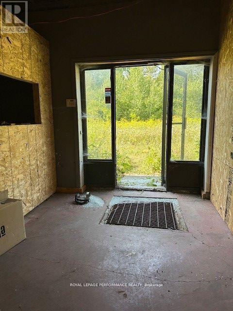 4345 Northfield Road, South Stormont, Ontario  K0C 1R0 - Photo 17 - X12437407