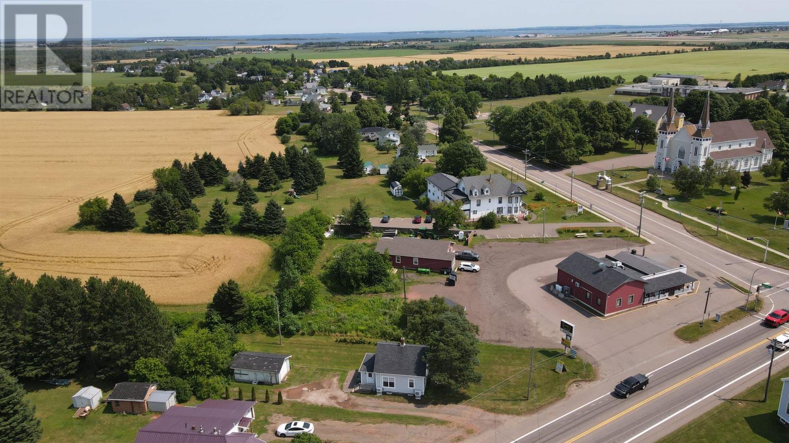 11 Lady Slipper Drive, Miscouche, Prince Edward Island  C0B 1T0 - Photo 2 - 202524760
