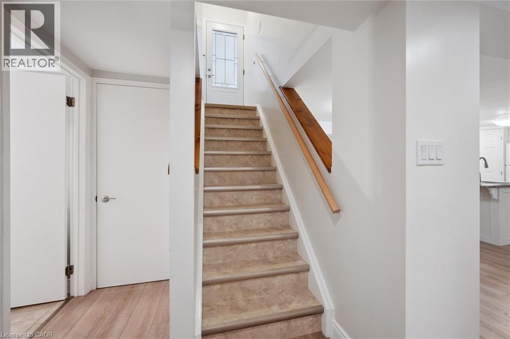 357 Grangewood Drive, Waterloo, Ontario  N2K 2E4 - Photo 18 - 40775414