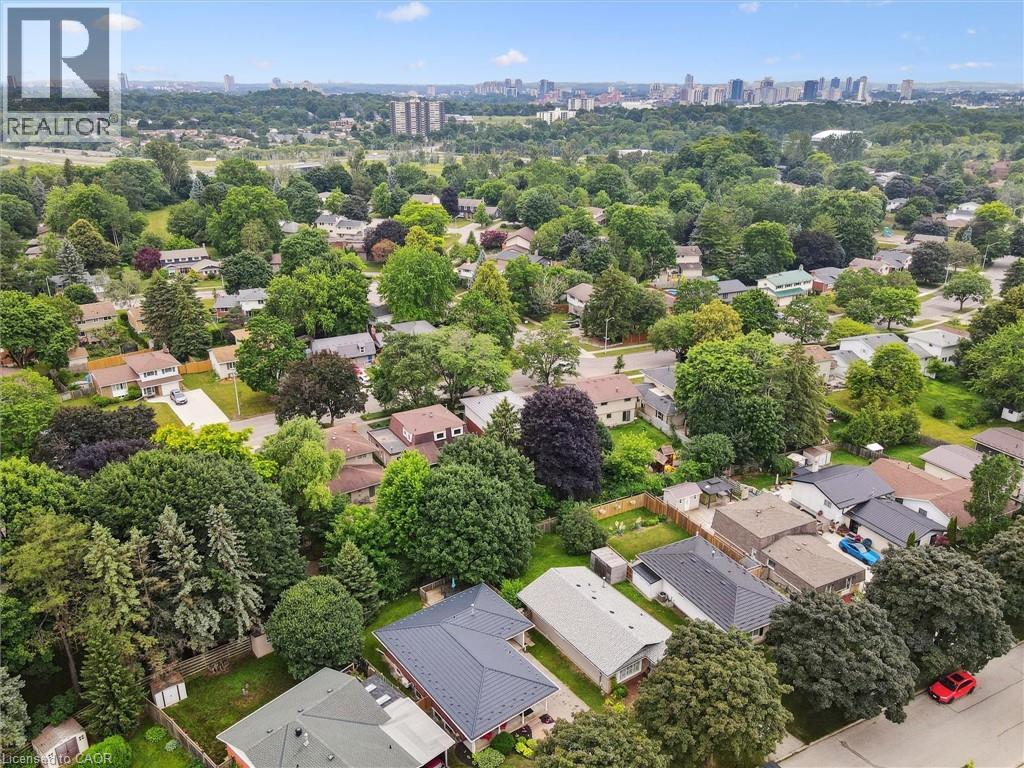 357 Grangewood Drive, Waterloo, Ontario  N2K 2E4 - Photo 38 - 40775414