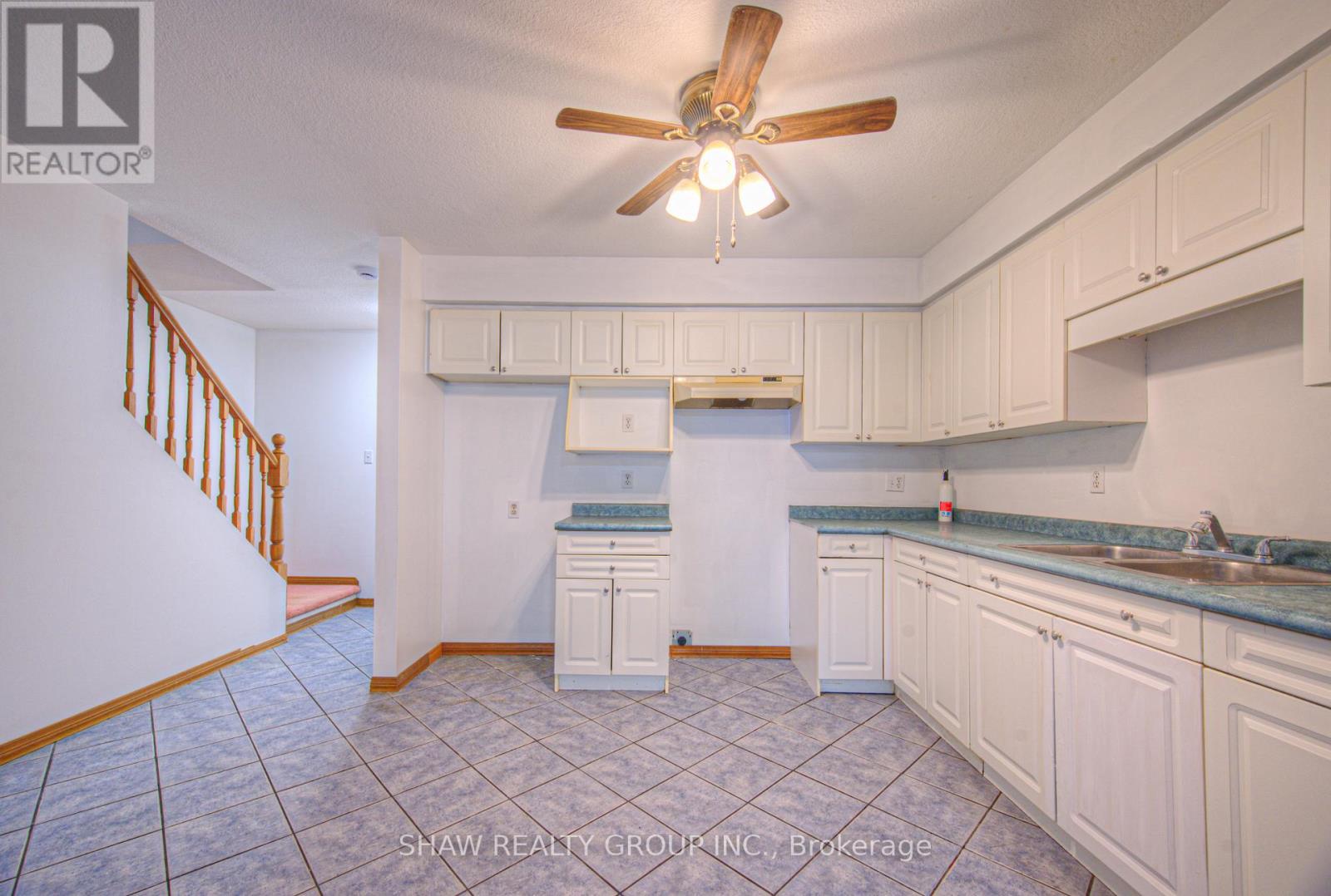270 Dolph Street N, Cambridge, Ontario  N3H 2A7 - Photo 10 - X12437332