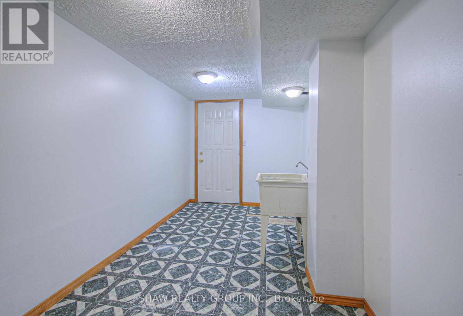 270 Dolph Street N, Cambridge, Ontario  N3H 2A7 - Photo 21 - X12437332