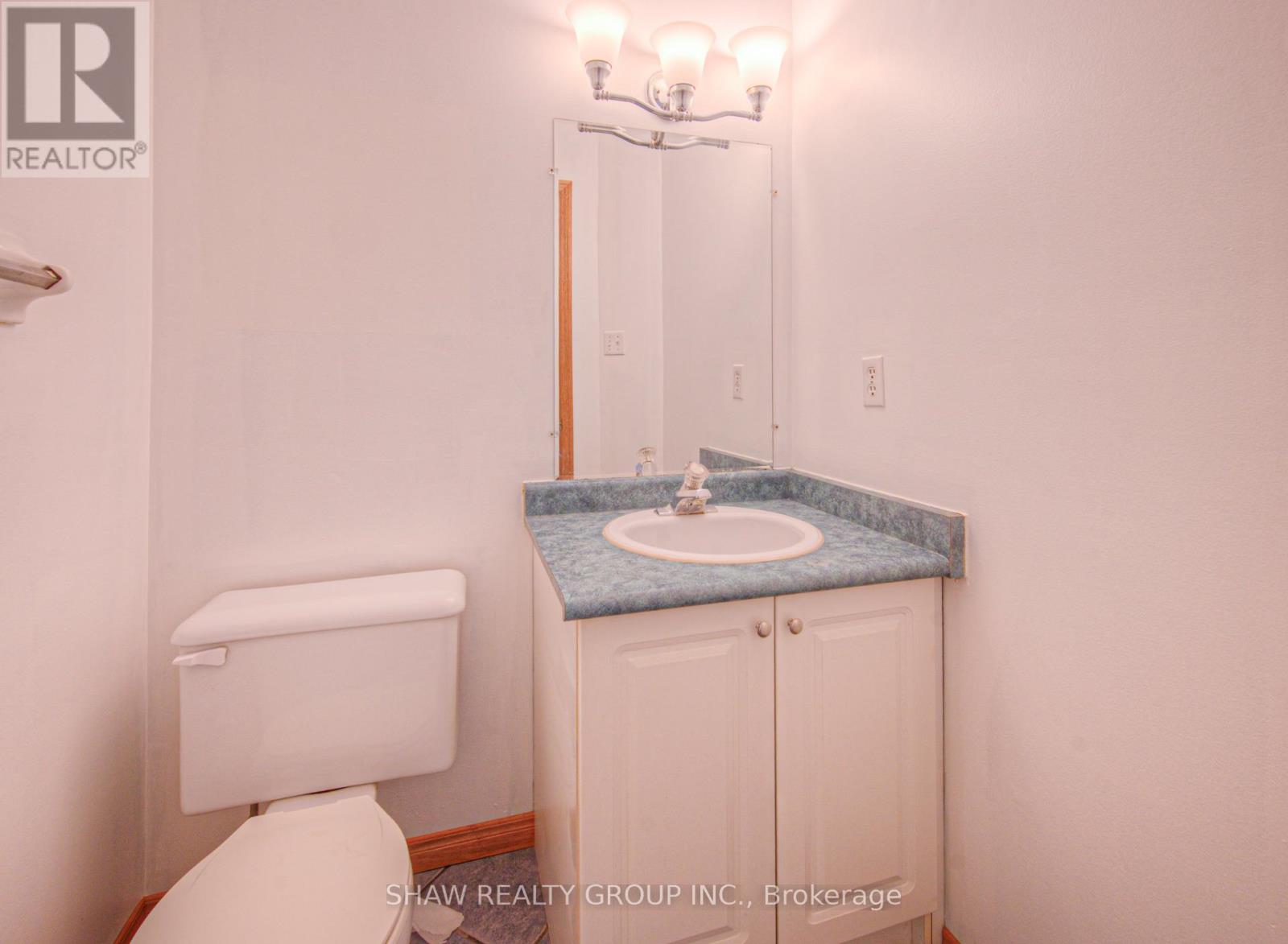 270 Dolph Street N, Cambridge, Ontario  N3H 2A7 - Photo 5 - X12437332