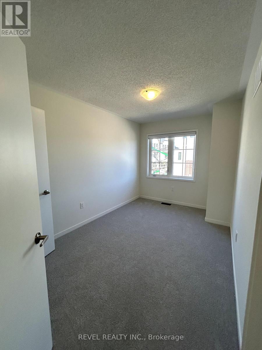 25 Radium Lane, Cambridge, Ontario  N1P 1H1 - Photo 10 - X12437335