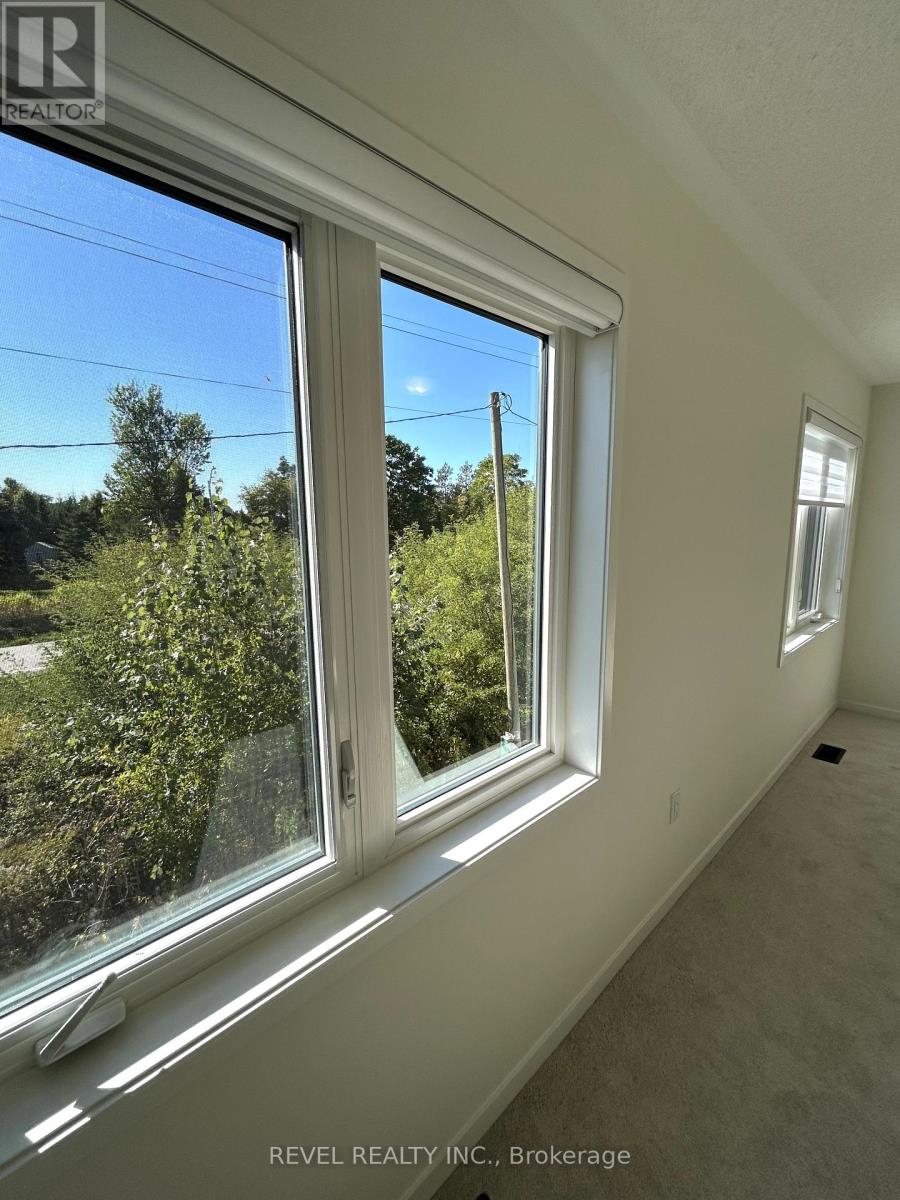 25 Radium Lane, Cambridge, Ontario  N1P 1H1 - Photo 16 - X12437335
