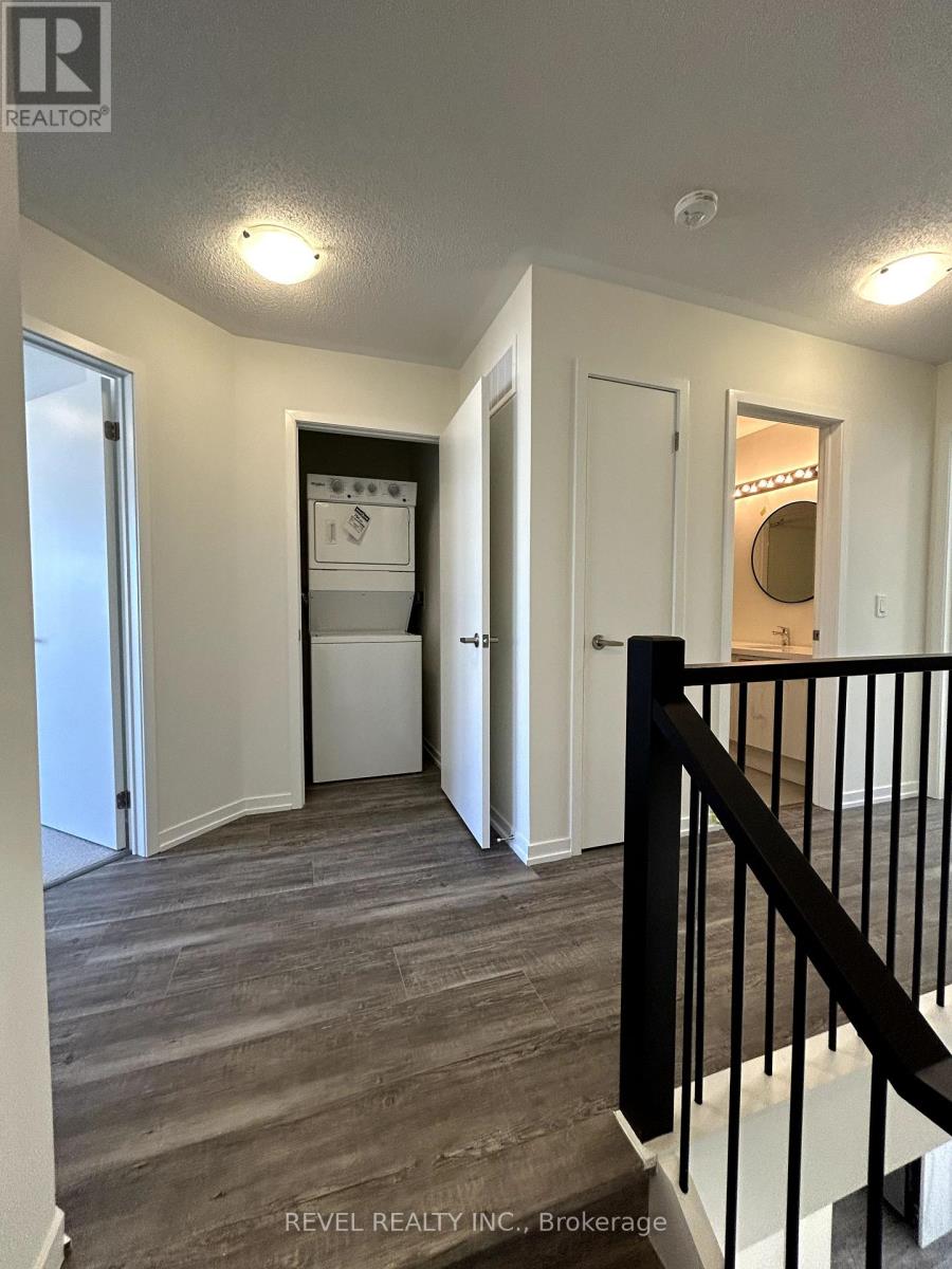 25 Radium Lane, Cambridge, Ontario  N1P 1H1 - Photo 8 - X12437335