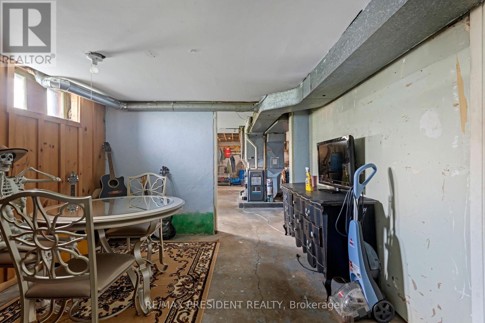 1224 Parkinson Road, Woodstock, Ontario  N4S 7W3 - Photo 24 - X12437345