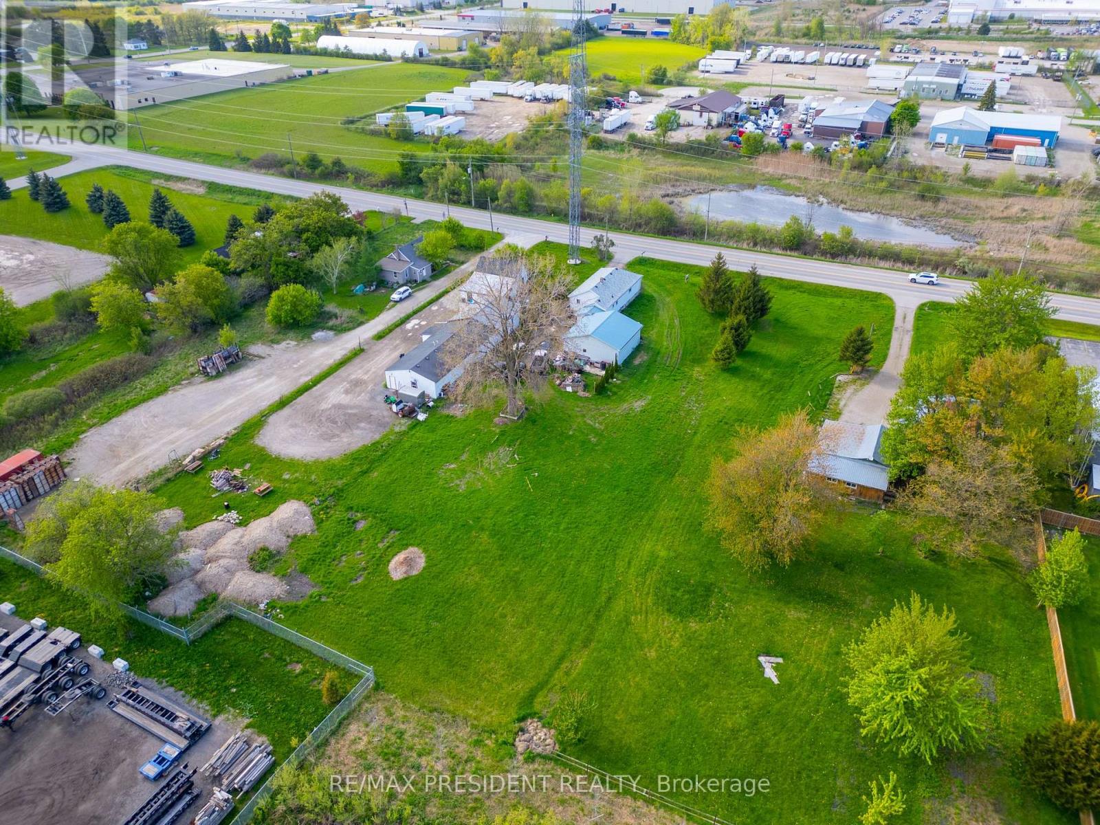 1224 Parkinson Road, Woodstock, Ontario  N4S 7W3 - Photo 36 - X12437345