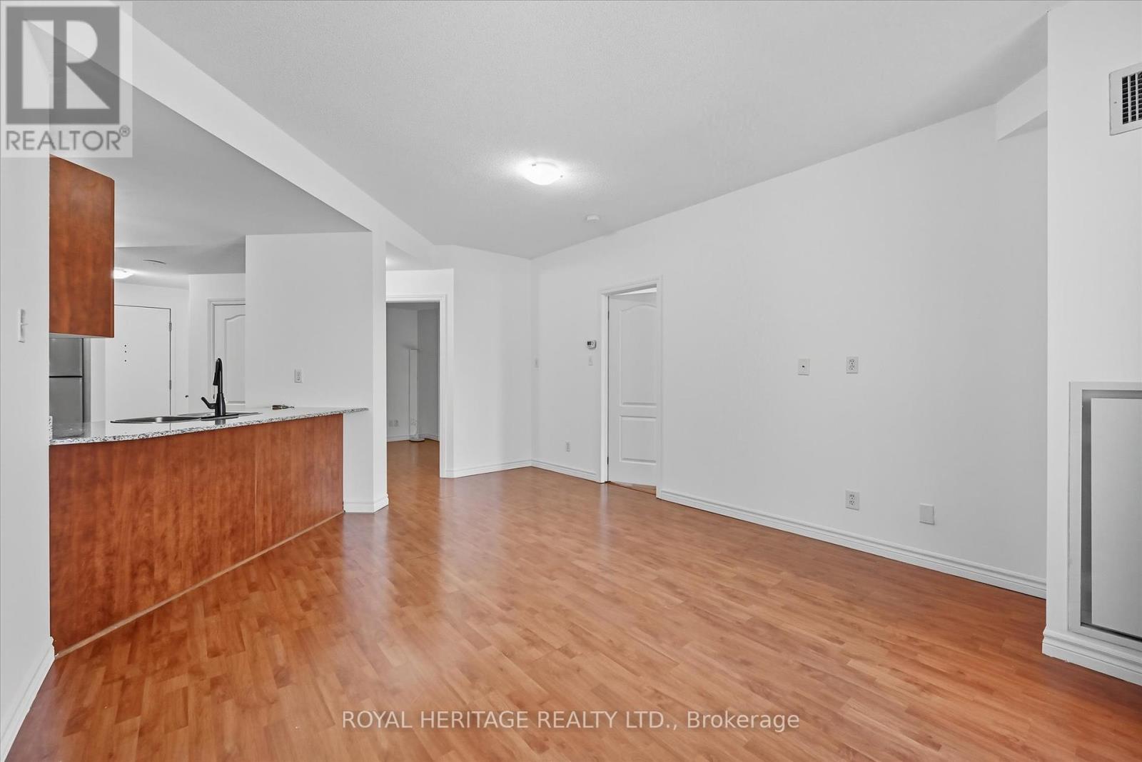 615 - 135 James Street S, Hamilton, Ontario  L8P 2Z6 - Photo 10 - X12437351