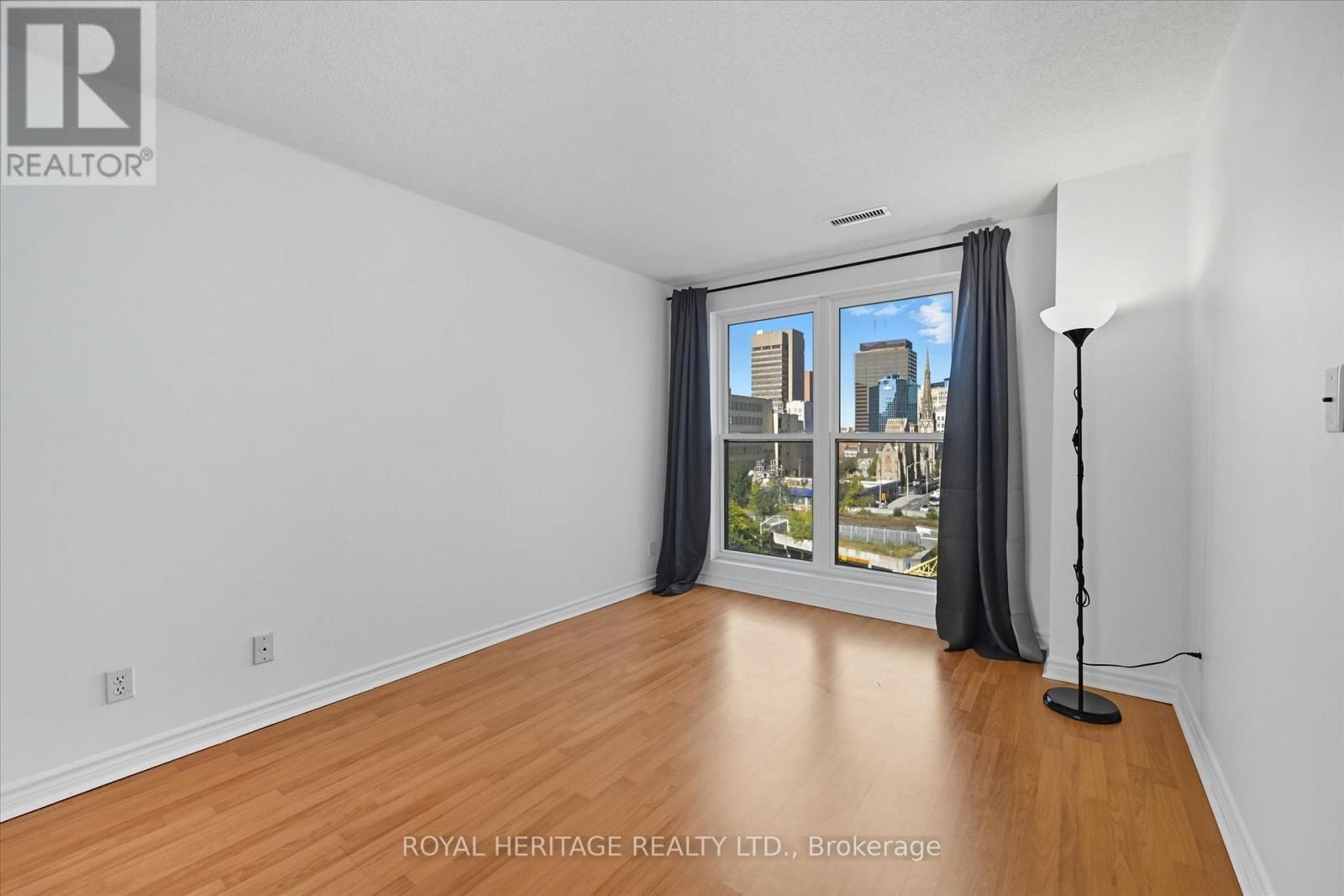 615 - 135 James Street S, Hamilton, Ontario  L8P 2Z6 - Photo 13 - X12437351