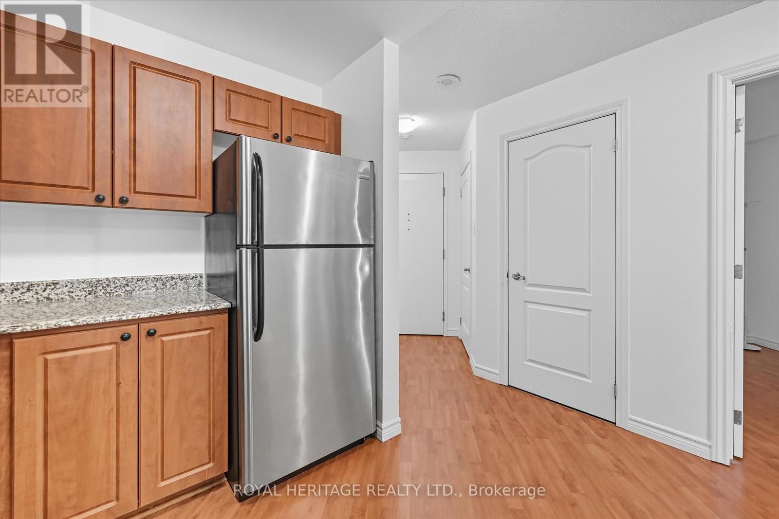 615 - 135 James Street S, Hamilton, Ontario  L8P 2Z6 - Photo 6 - X12437351
