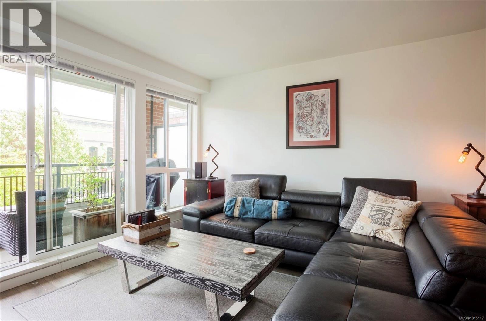 212 528 Pandora Ave, Victoria, British Columbia  V8W 0C6 - Photo 10 - 1015447